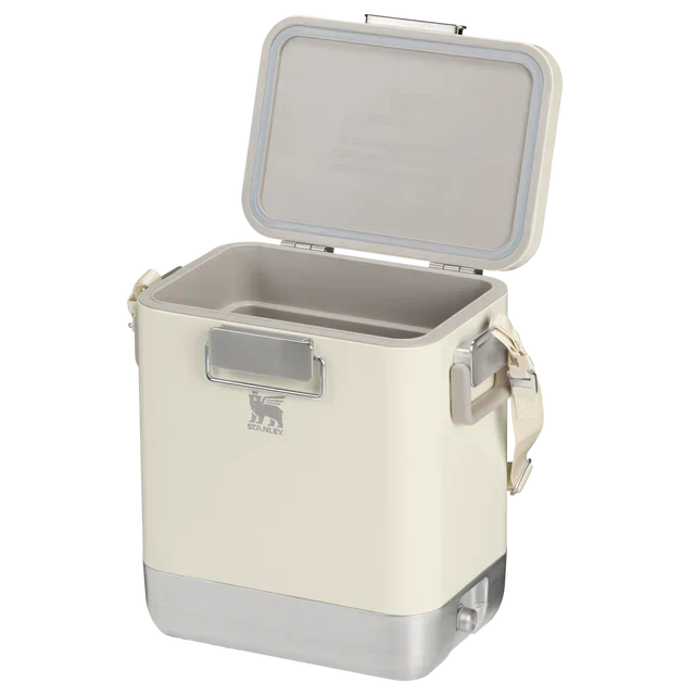 The Stanley Lifted Spirits™ Steel Cooler | 26 QT